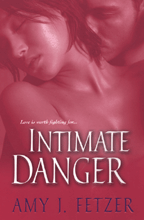 Bookcover: Intimate Danger